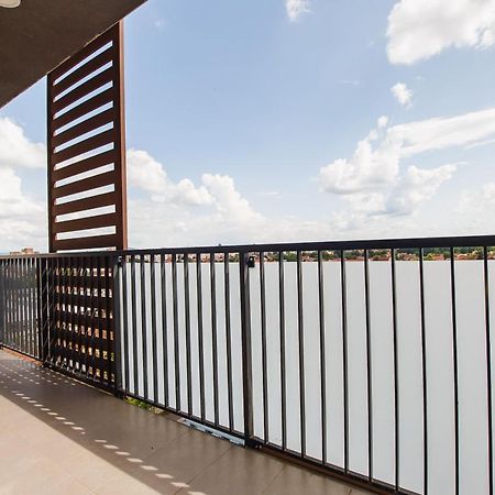 Sunny View 2 Bedroom Central Apartment Oradea Buitenkant foto